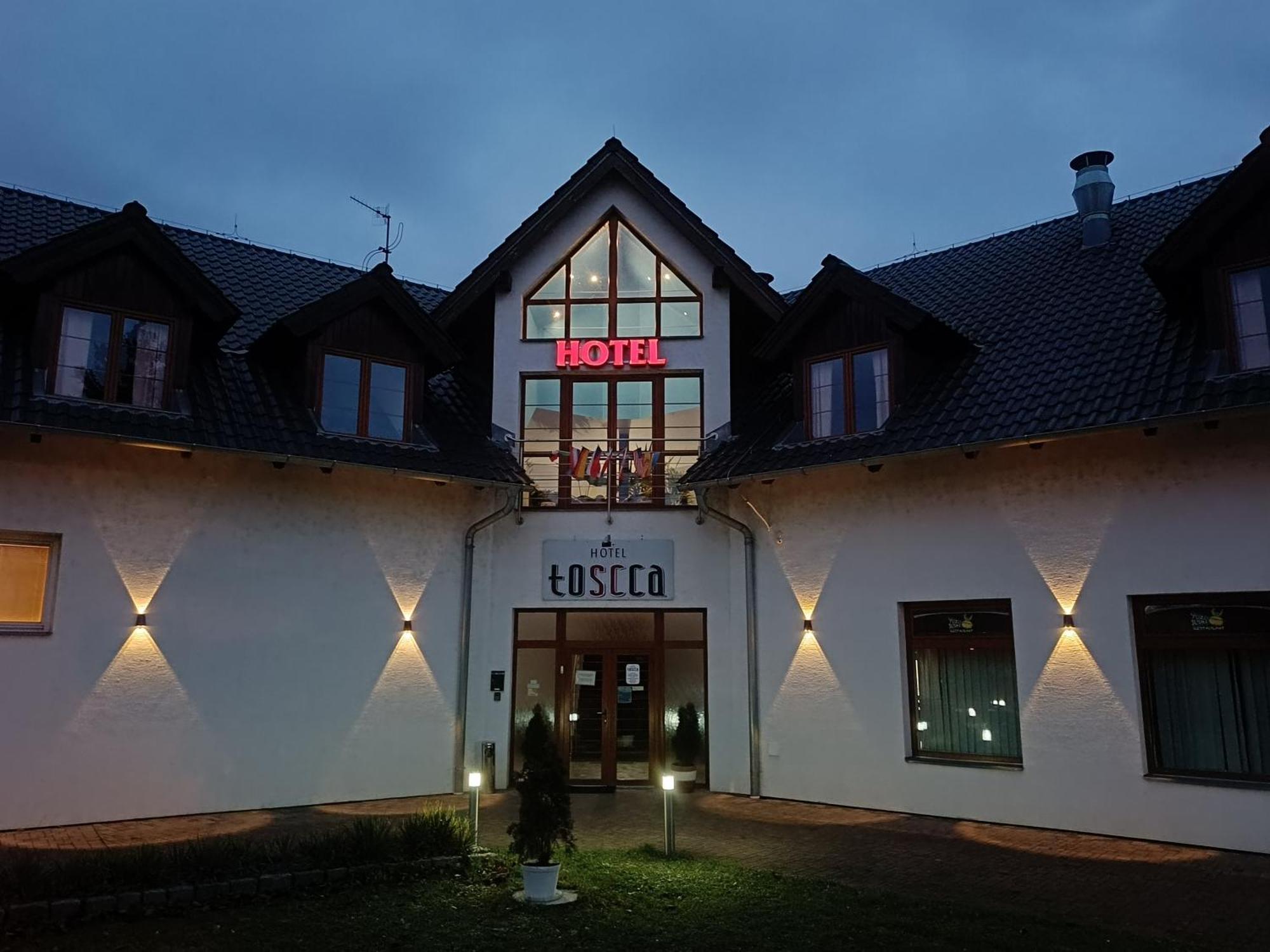 Toscca Hotel Čelákovice Kültér fotó